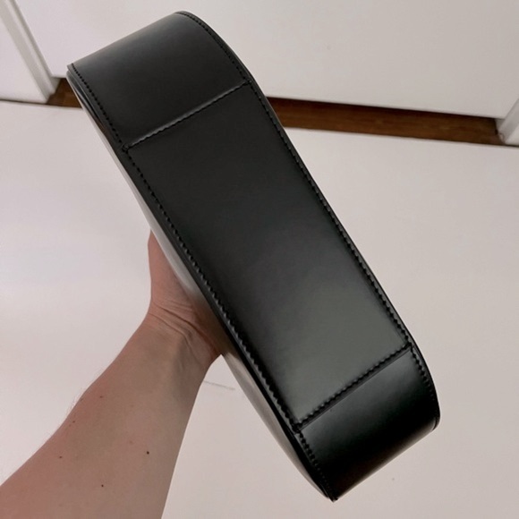 ANINE BING Luna Leather Crescent Shoulder Bag High Shine Black NEW with tags - Picture 7 of 13